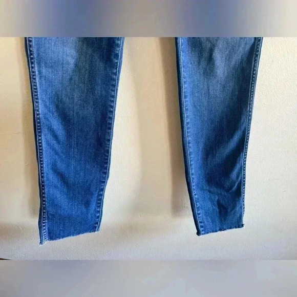 Madewell 10" high Rise Skinny Jeans Denim Blue
Wash Button fly Raw Hem Size 30 - Picture 11 of 14